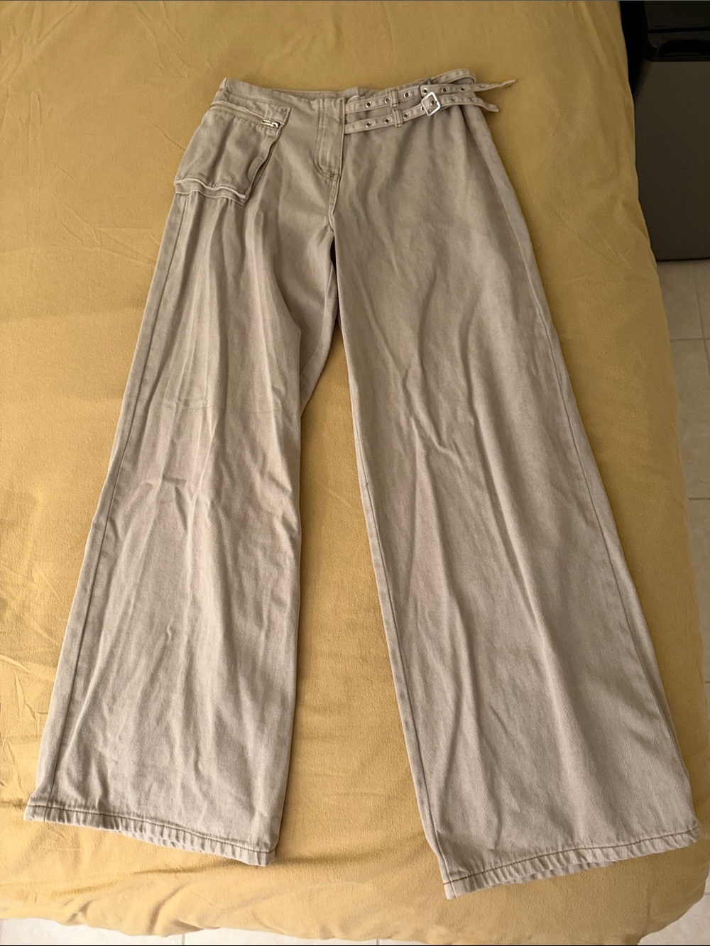 Princess Polly Paltrow mid rise wide leg Cargo jeans